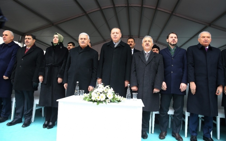 Başbakan Binali Yıldırım: "Asla Güney Sınırlarımızda Bir Terör Kuşağının Oluşmasına Müsaade Etmeyeceğiz"