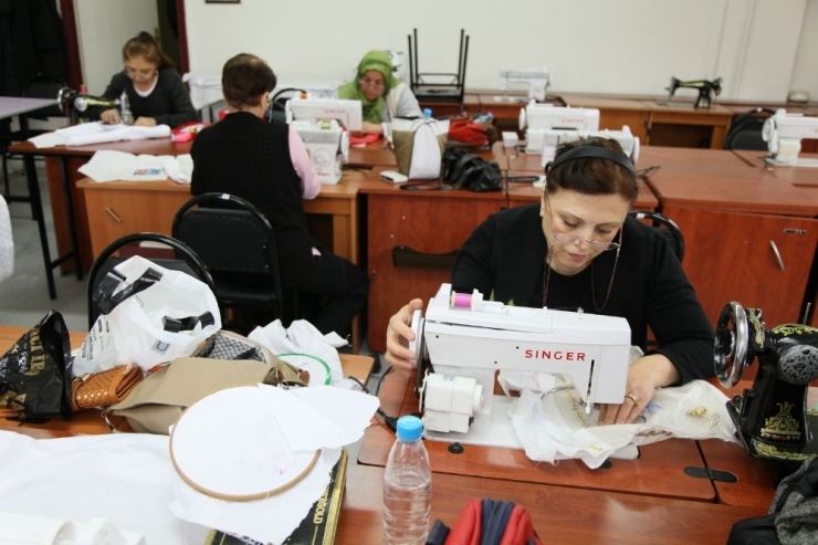 Kadınlar Kooperatif Kurdu