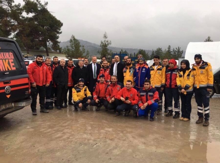 Sağlık Bakanlığı Heyeti Suriye Sınırında