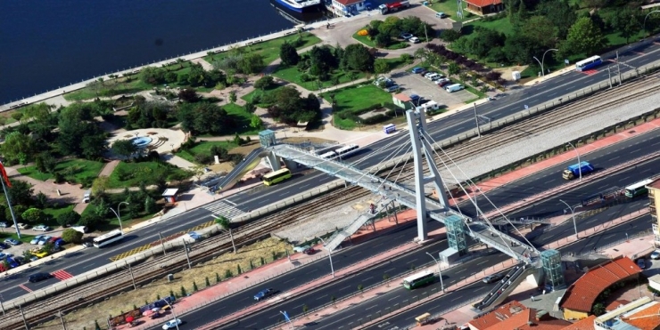 D-100’deki Köprülere İlave Merdiven Ve Asansör Yapılacak