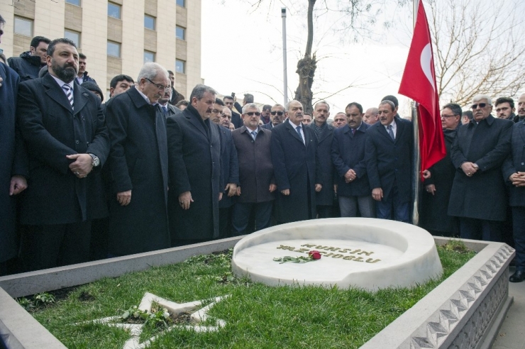Bbp’nin 25. Kuruluş Yıl Dönümünde Muhsin Yazıcıoğlu Kabri Başında Anıldı