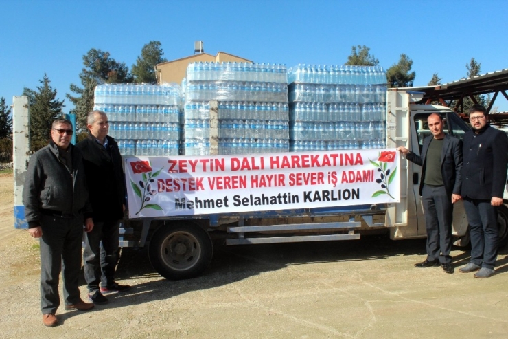 İşadamı Karlıon’tan Mehmetçiğe Su Desteği