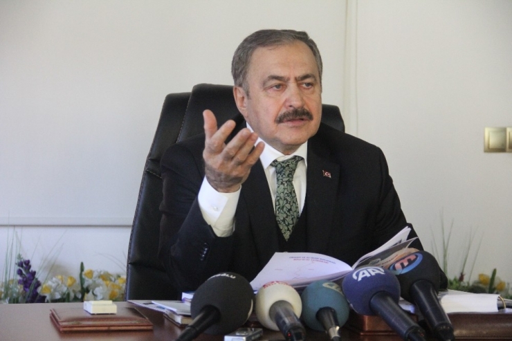 Bakan Eroğlu: “Terör Örgütünün Koridor Oluşturmasına Asla İzin Vermeyeceğiz”