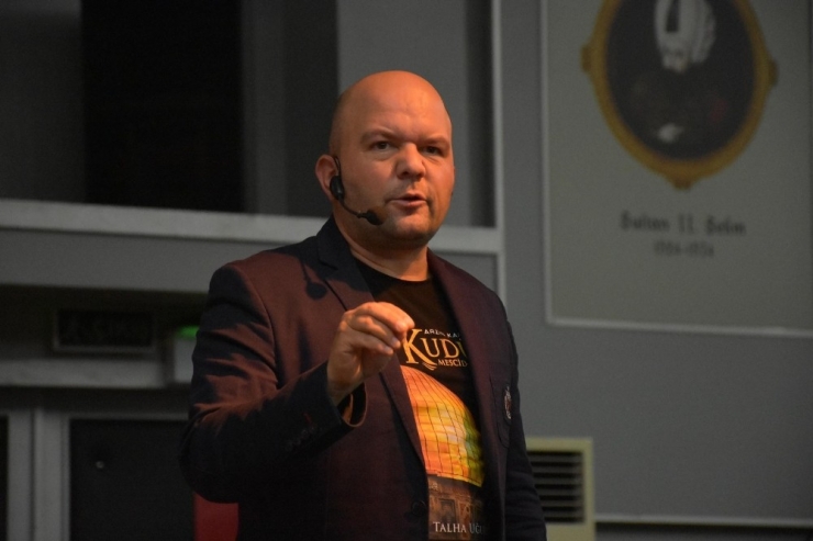 Talha Uğurluel’in Kudüs Konferansına Manisa’da Yoğun İlgi