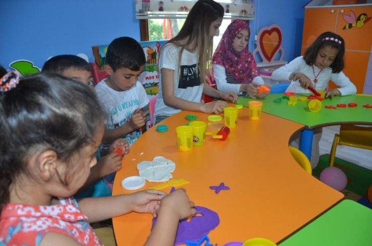 Haydi Çocuklar Ahşap Boyama Atölyesine