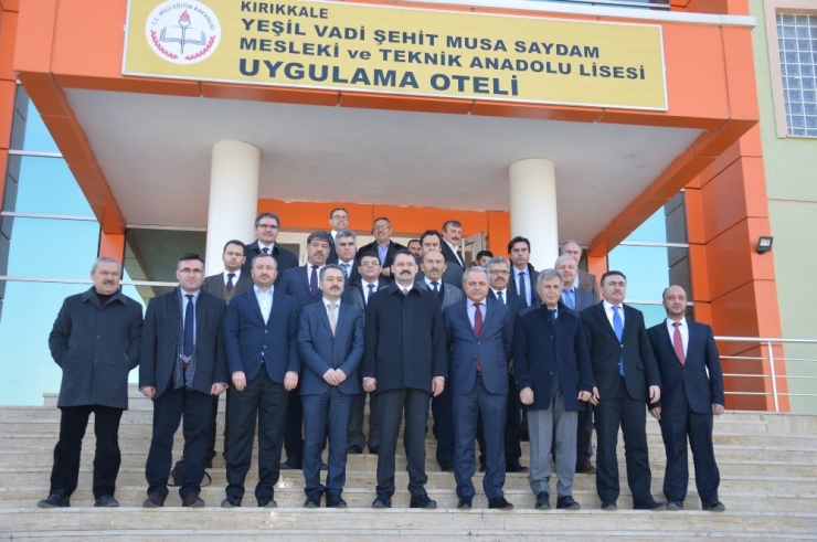 İmam Hatip Öğrencilerine Yeni Projeler