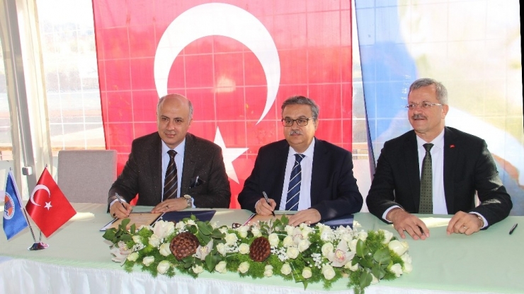 Meü İle Osb Arasında İş Birliği Protokolü İmzalandı