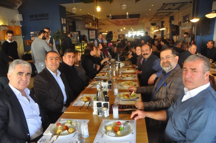 Seyitgazi’de 1966 Jenerasyonu 4. Kez Toplandı