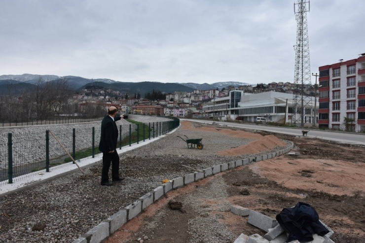 Niksar’da Yürüyüş Yolları Yapılıyor