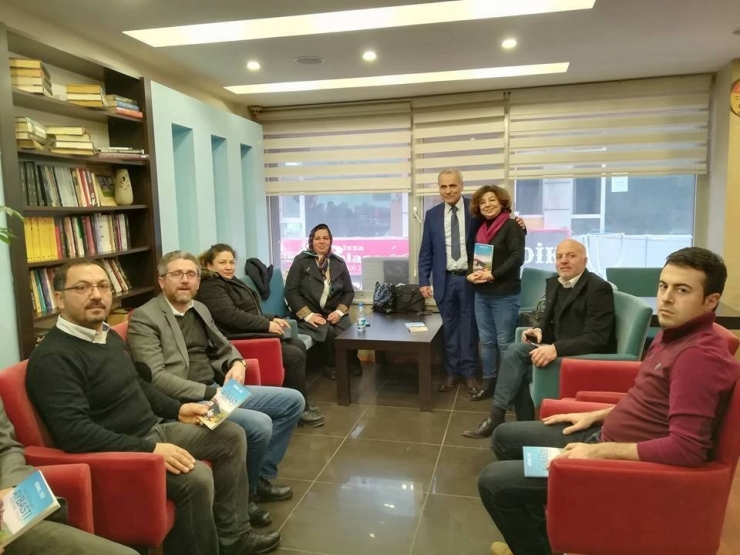 Yazar Kemal Düz Kitabını Tanıttı