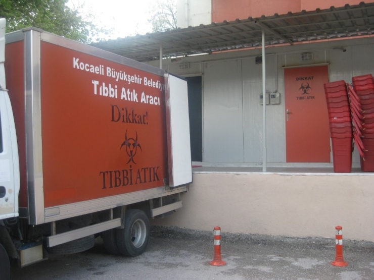 Büyükşehir, 2 Bin 232 Ton Tıbbi Atığı Toplayıp Bertaraf Etti