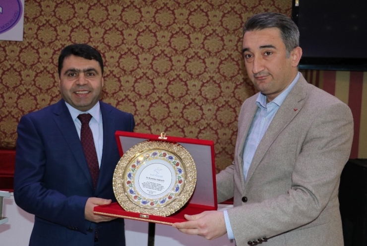 Müdür Kırekin’e Veda Yemeği