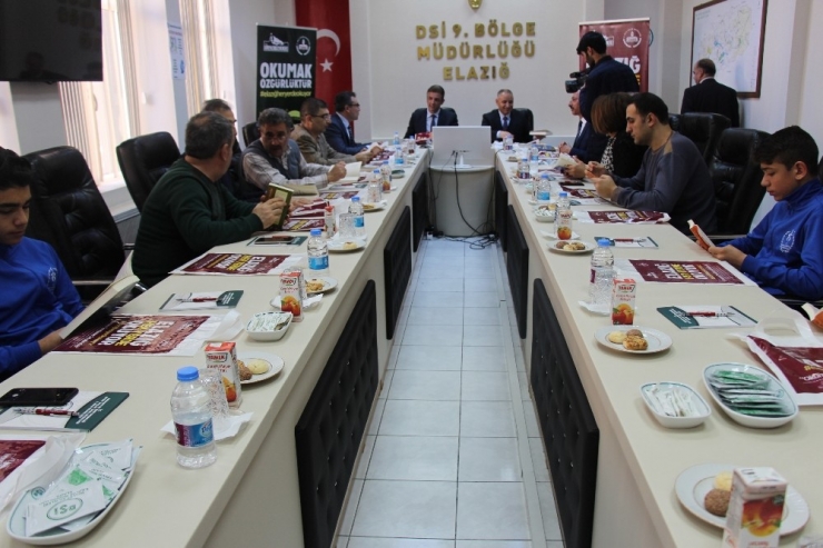 ‘Elazığ Her Yerde Okuyor” Projesi