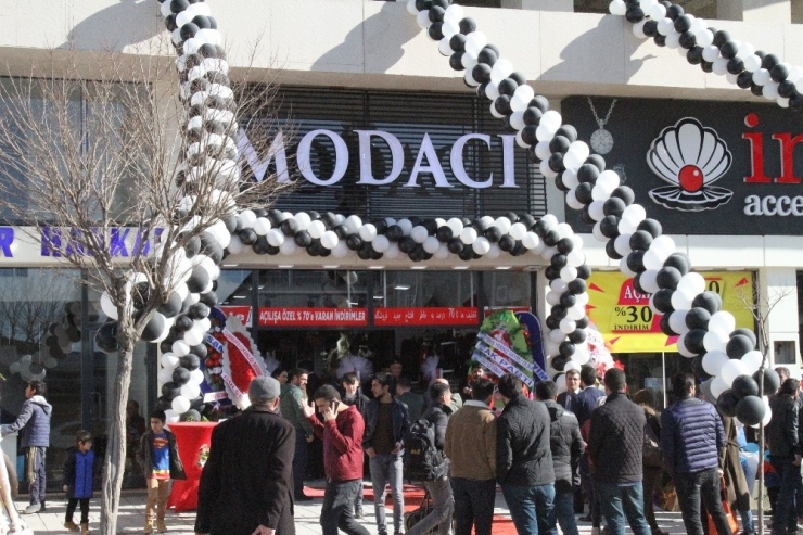 Van’da İş Yeri Açılışı