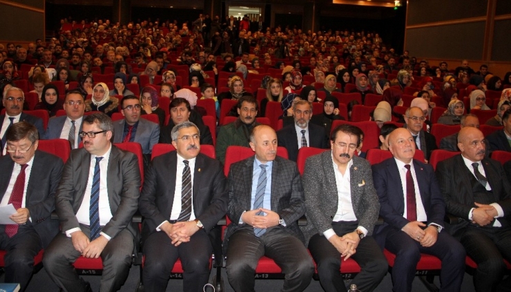 Yayman: "Türkiye İle İlgili Post Model Haçlı Saldırıları Yapılmaya Devam Ediyor"