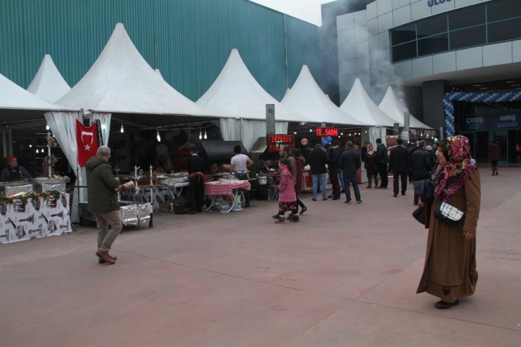 Erzurumlular Tanıtım Günü’ne Yoğun İlgi
