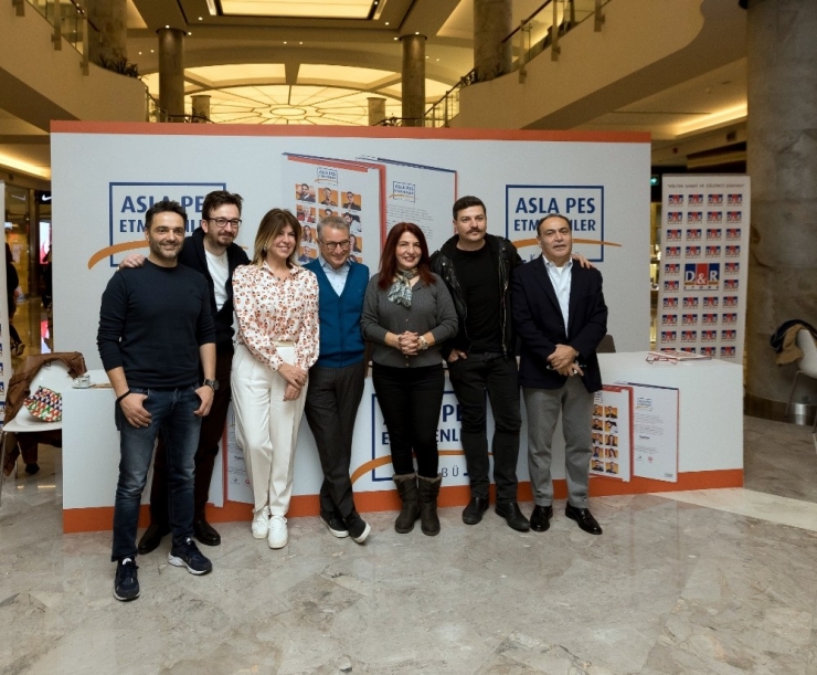 ’Asla Pes Etmeyen Ünlüler’ Gençlerin Eğitimi İçin Buluştu