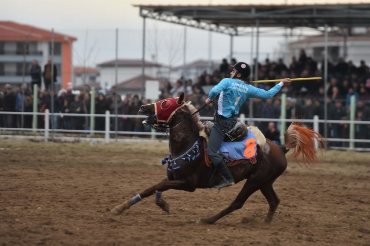 Uşak’ta 7’den 70’e Cirit Sevdası
