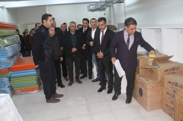 Bismil Belediyesinden Anaokullara Malzeme Desteği