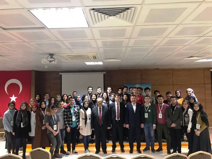 Karesi Kent Konseyinin Gençleri Ayvalık’ta Toplandı