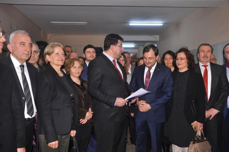 Ak Parti İl Başkanı Yüksel, Mazbatasını Aldı