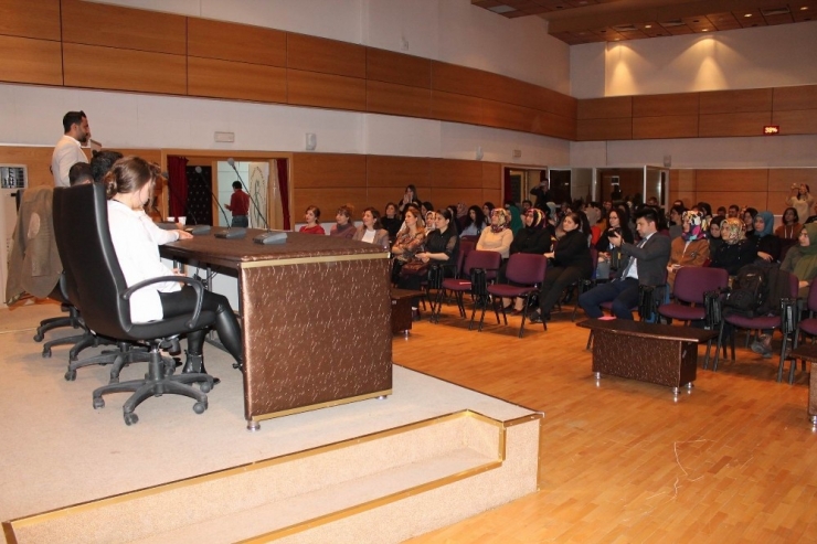 Doç. Dr. Civelek: “Hazır Gıdalardan Daha Önemli Kanser Nedenleri Var”