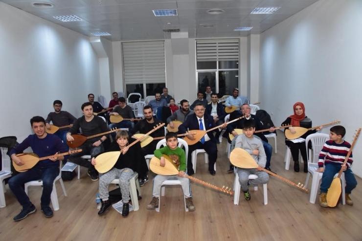 Başkan Yağcı, Kursiyerleri Ziyaret Etti