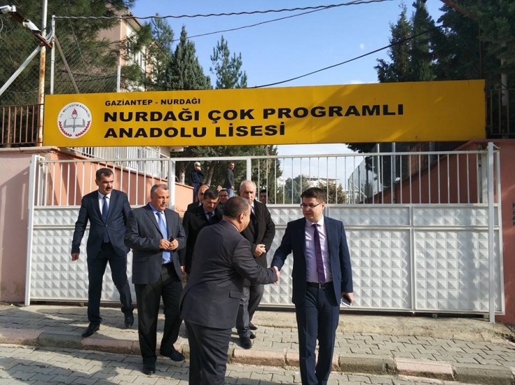 Kaymakam’dan Okullara Güvenlik Kamerası Denetimi