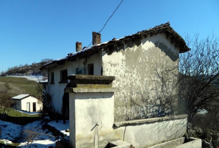 Vali Büyükakın, Metruk Binaların Yıkımı Konusundaki Kararlılığını Sürdürüyor