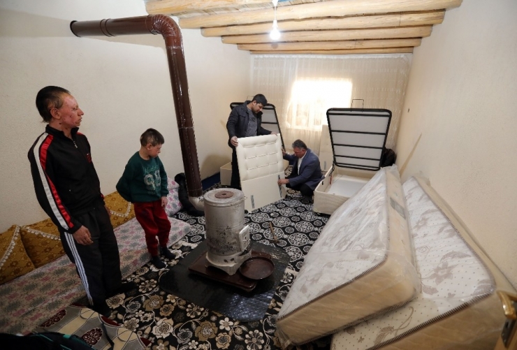 Kelebek Hastası Çocuklara Büyükşehir Belediyesinden Yardım Eli