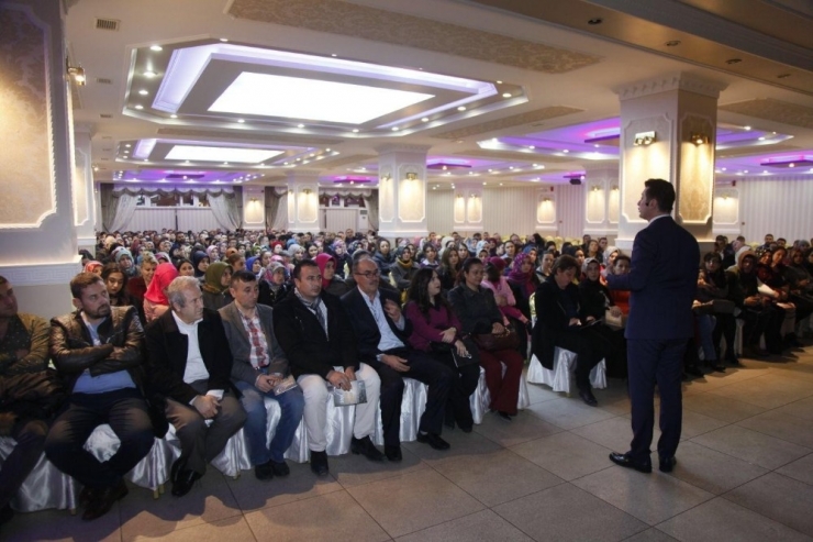 Ak Parti Odunpazarı Teşkilatından Sandık Görevlilerine Eğitim Sürüyor