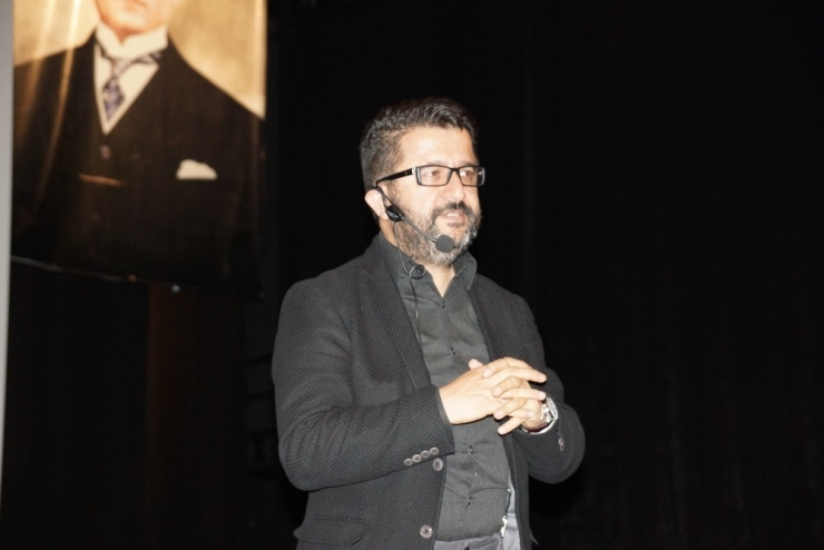 Aydın’da “Başımıza İcat Çıkarın” Konferansı Düzenlendi