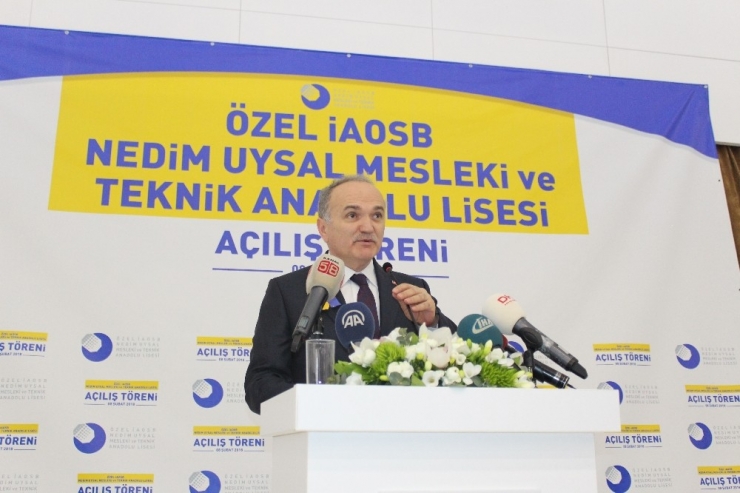 Bakan Özlü’den Mesleki Ve Teknik Eğitim Vurgusu