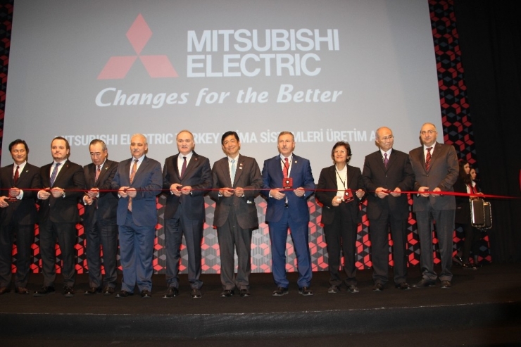 Bakan Özlü: “Türkiye Büyümeye Devam Edecek”