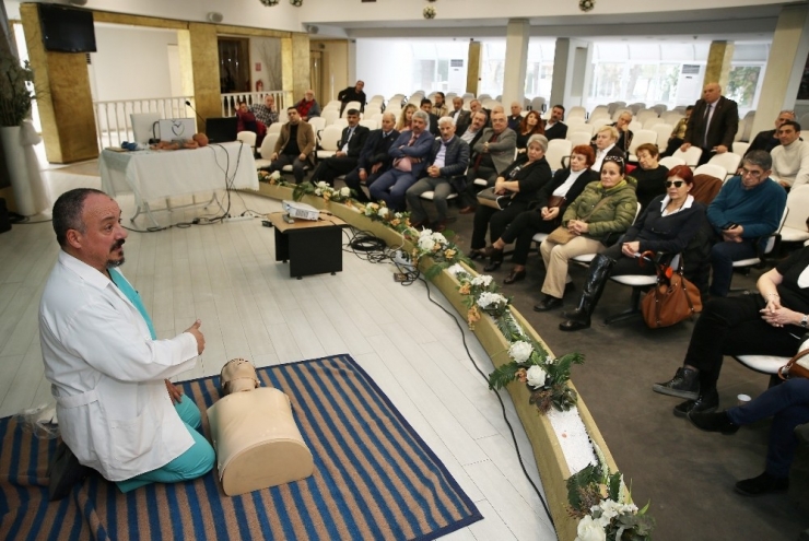 Muhtarlara Acil Müdahale Eğitimi