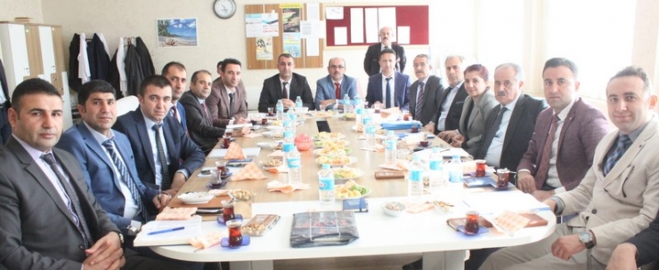 Van’da Halk Eğitim Merkezi Müdürleri Toplantısı