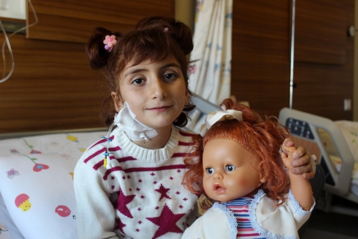 Bölgede İlk Kez Bir Çocuğa Kalp Kapakçığı Ameliyatı Yapıldı