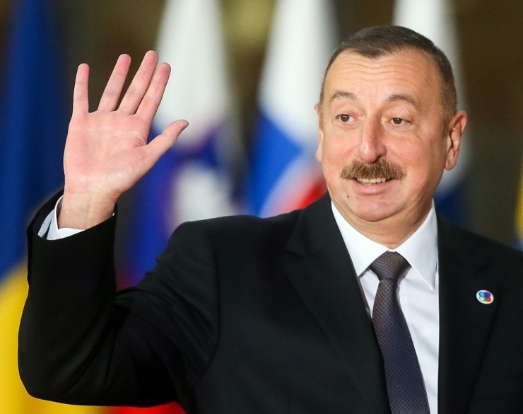 Azerbaycan’da Aliyev Yeniden Cumhurbaşkanı Adayı