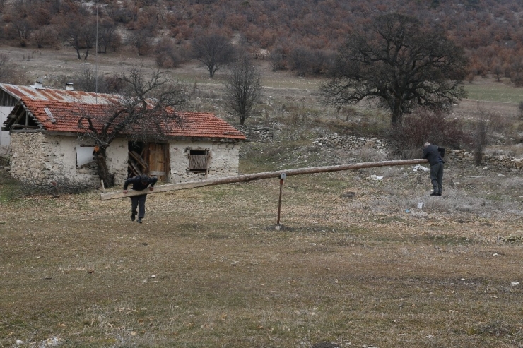 ’Cungurdaş’ Oyununu Yaşatmaya Çalışılıyorlar