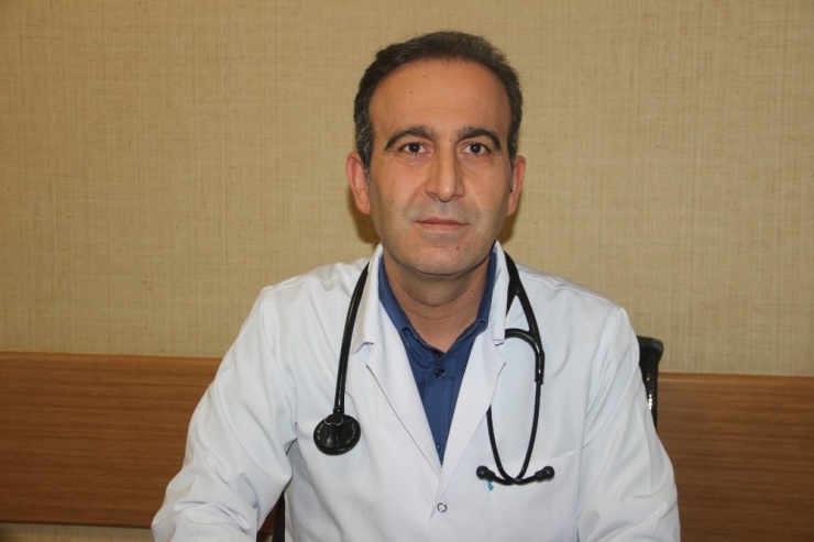 Her Yıl 100 Bin İnsan Sigaradan Ölüyor