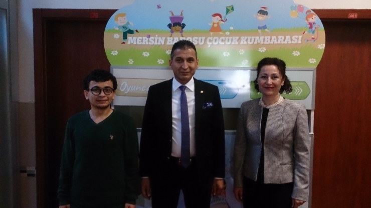 Mersin Barosu’ndan Gaziantep’teki Öğrencilere Kitap Bağışı
