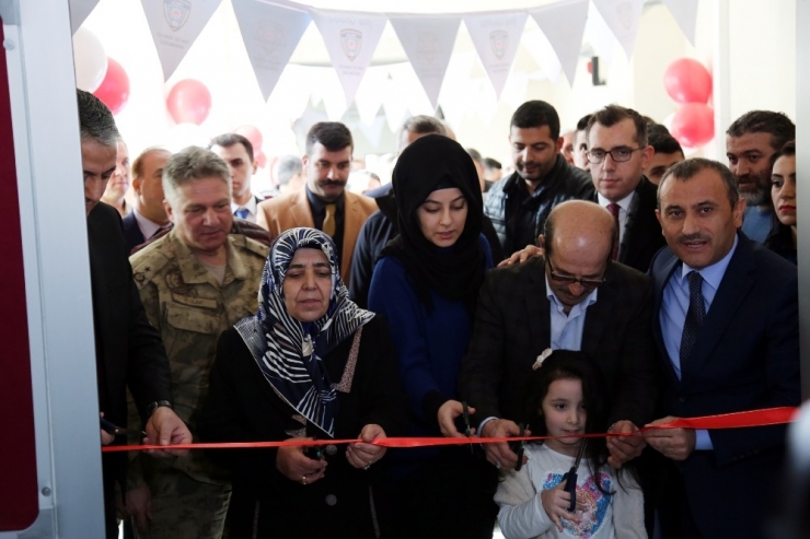 Tunceli’de Şehit Polisin İsmi Kütüphaneye Verildi