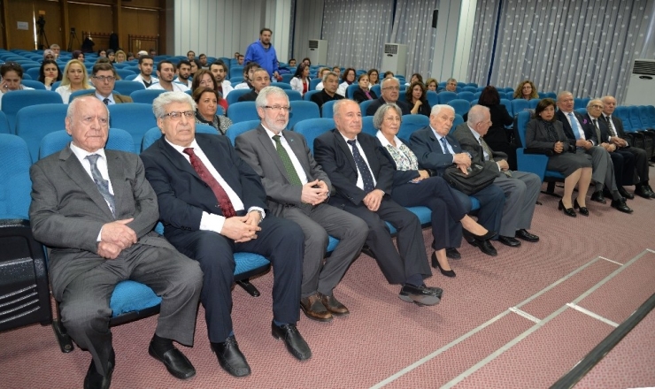 Kurucu Rektör Tezok Unutulmadı