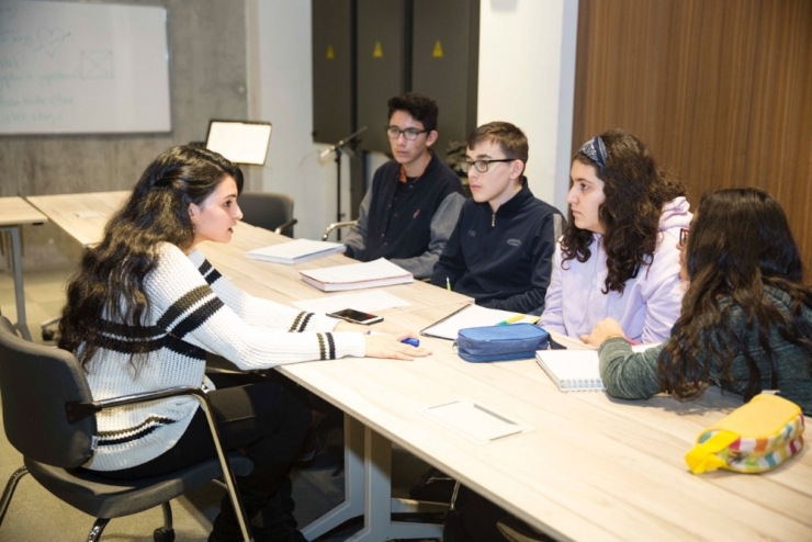 Agü’de Kültürlerarası İletişim Ve Etkileşim Çalıştayı Düzenlendi