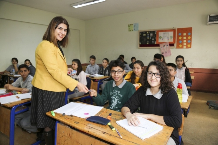 Adana Büyükşehir’den E-eğitim