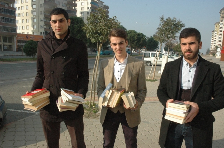 Üniversiteli Gençlerden Örnek Kampanya