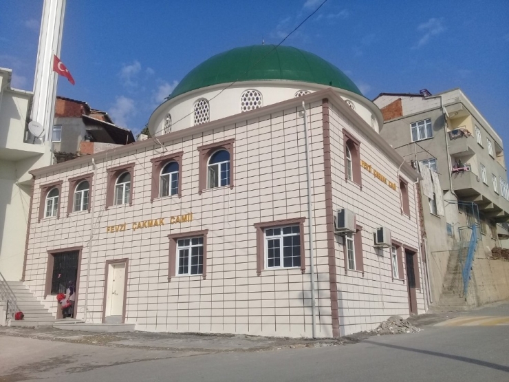 Büyükşehir’in Kırsal Mahallelere Desteği Sürüyor