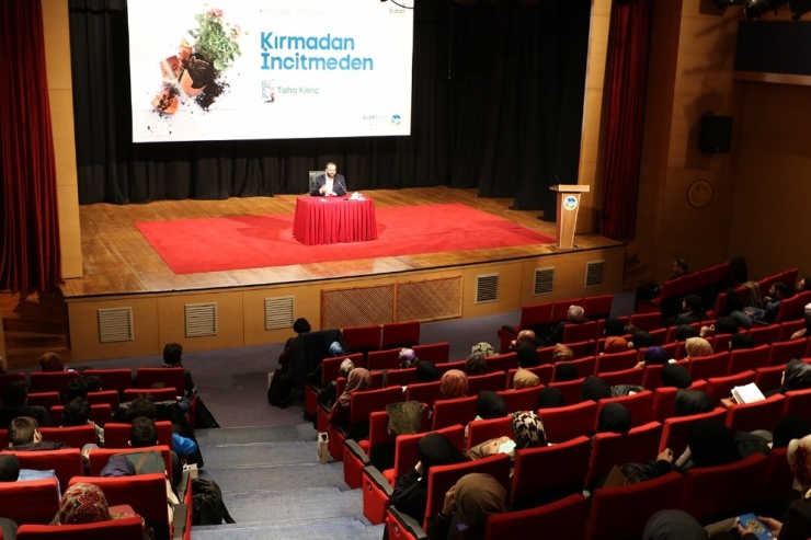 Yazar Taha Kılınç: “Çocuklar Söze Değil Davranışa Bakar”