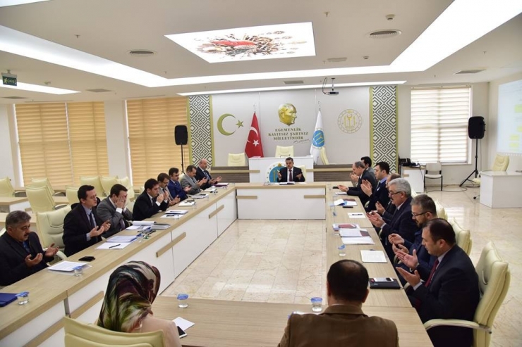 Başkan Yağcı, Birim Müdürleriyle Bir Araya Geldi