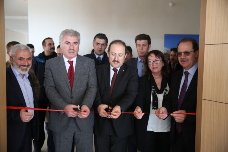 ‘Hünerli Eller Geleceğini Şekillendiriyor’ İsimli Projesinin İlk Kursu Başladı